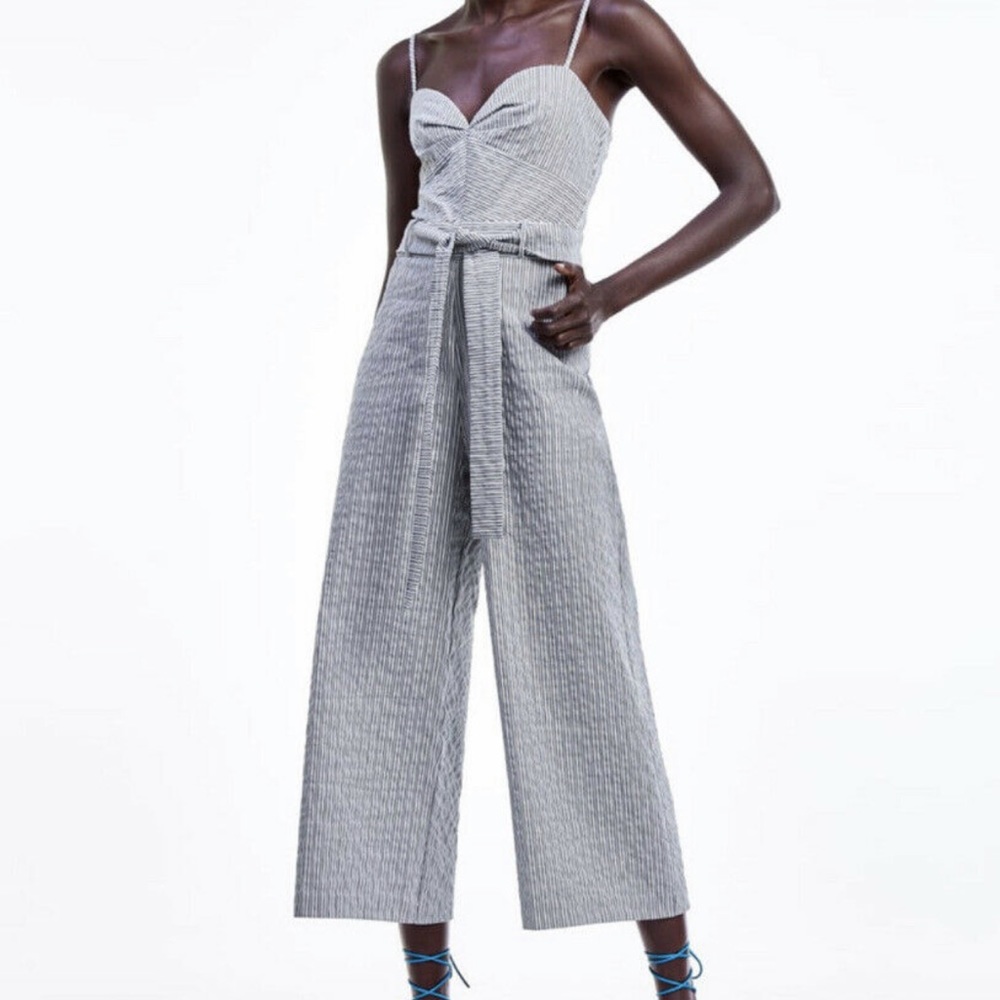 Zara :Sweetheart neck line brand new jumpsuit